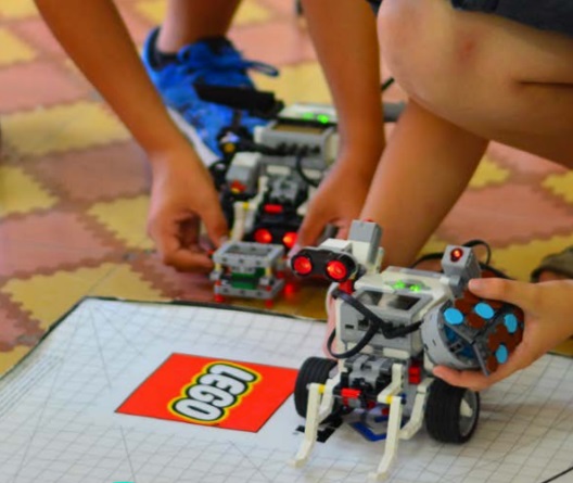 Robótica amb Lego Robotix