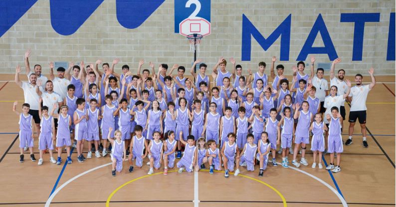 III Campus urbano de Navidad Sociodeportivo Fundacion Real Madrid Baloncesto