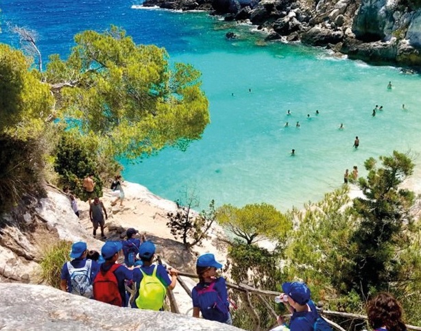 Multi-Experience Adventure Camp Menorca Biniparratx